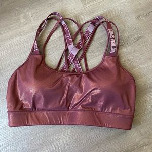 Victoria Sport Strappy Sports Bra